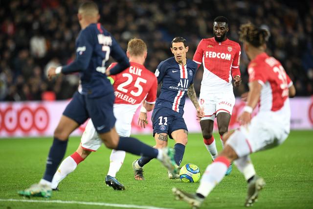 6次神扑！闪耀加泰德比，巴萨惊险1战：神奇3大替补，4分钟2球！